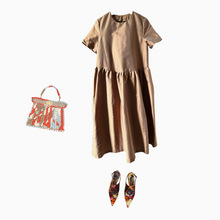 Load image into Gallery viewer, 【受注販売商品】SILKY DRESS