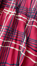 Load image into Gallery viewer, OTONA RED PLAID SKIRT