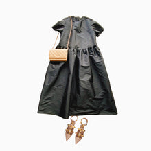 Load image into Gallery viewer, 【受注販売商品】SILKY DRESS