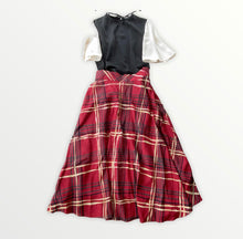 Load image into Gallery viewer, OTONA RED PLAID SKIRT
